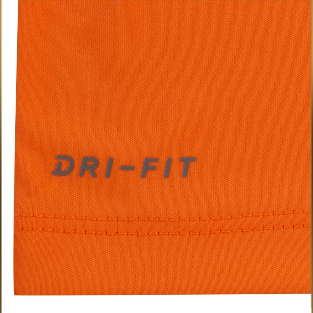 New Nike 24M Dri Fit Set - Picture 6 of 7